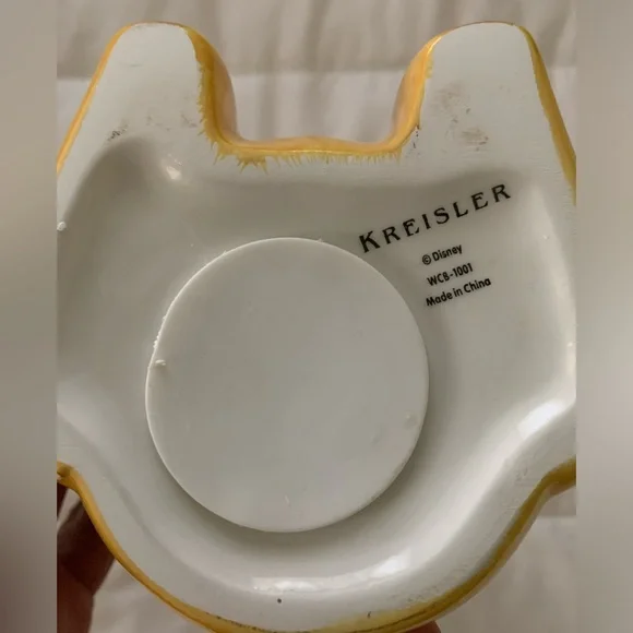 Disney’s Winnie the Pooh ceramic piggy bank by Kreisler - Picture 16 of 16